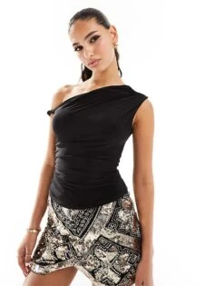 Kaiia Slinky Off Shoulder Top In Black For Women