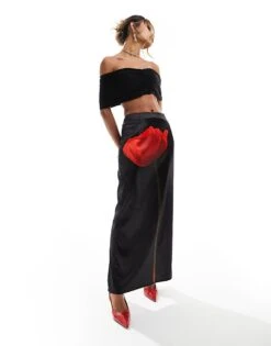 Kaiia Satin Flower Motif Maxi Skirt In Black For Women Black & Red