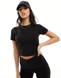 Kaiia Fitted T-shirt And Yoga Pants Co-ord In Black -Kaiia Online Shop 206078228 1 black