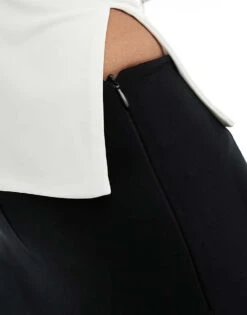 Kaiia Slinky Bandeau Side Split Top In White For Women -Kaiia Online Shop 206153167 4