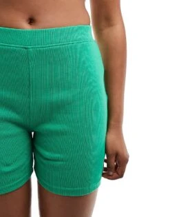 Kaiia Ribbed Legging Shorts In Green For Women -Kaiia Online Shop 206182845 3