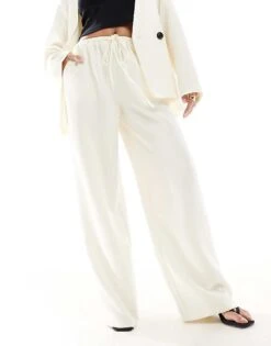 Kaiia Dropped Shoulder Double Breasted Blazer And Wide Leg Trouser Co-ord In Ecru