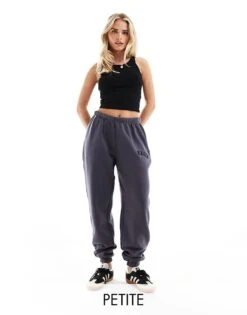 Kaiia Petite Cuffed Joggers In Dark Grey For Women