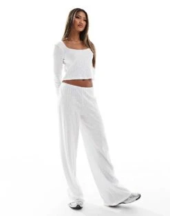 Kaiia Pointelle Ribbed Bow Detail Round Neck Top Co-ord In White For Women -Kaiia Online Shop 206456837 4