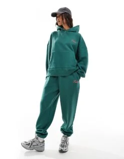 Kaiia Pink Logo Oversized Hoodie Co-ord In Dark Green For Women -Kaiia Online Shop 206853857 3