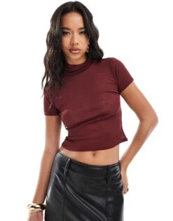 Kaiia Mesh Roll Neck Fitted Short Sleeve Top In Burgundy For Women