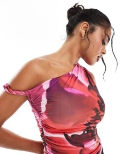 Kaiia Exclusive Slinky Twist Off Shoulder Top In Pink Flower Print For Women -Kaiia Online Shop 207104752 3