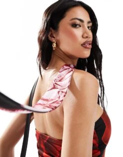 Kaiia Exclusive Slinky Scarf Detail Bandeau Maxi Dress In Black And Red Rose Print For Women Multi -Kaiia Online Shop 207104784 4