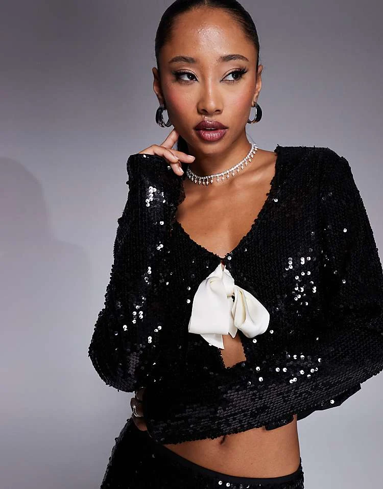 Kaiia Exclusive Sequin Contrast Bow Tie Front Top And Mini Skirt Co-ord In Black 4 Kaiia Exclusive Sequin Contrast Bow Tie Front Top And Mini Skirt Co-ord In Black - Image 2