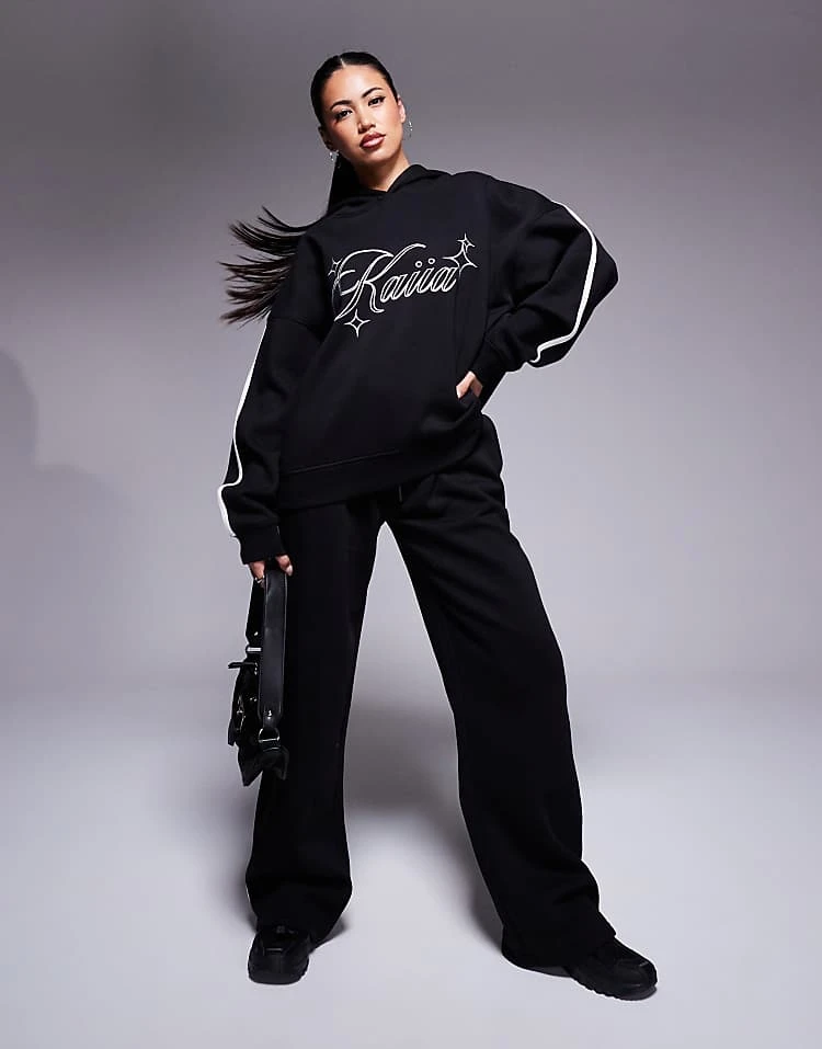 Kaiia Stripe Sleeve Oversized Hoodie And Wide Leg Joggers Co-ord In Black And White 3 Kaiia Stripe Sleeve Oversized Hoodie And Wide Leg Joggers Co-ord In Black And White