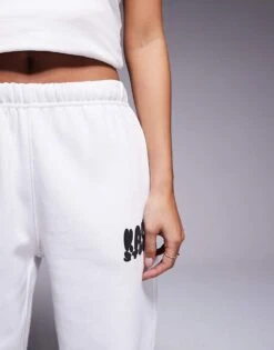 Kaiia Studio Petite Cuffed Wavy Logo Joggers In Cream And Black For Women -Kaiia Online Shop 207369403 4
