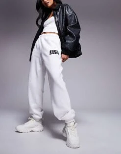 Kaiia Studio Petite Cuffed Wavy Logo Joggers In Cream And Black For Women -Kaiia Online Shop 207369403 5