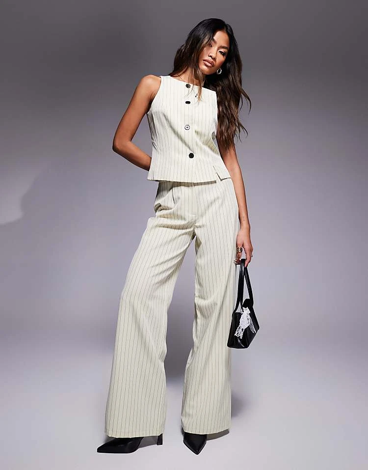 Kaiia Exclusive Tailored Waistcoat And Flared Trousers Co-ord In Cream Pinstripe 3 Kaiia Exclusive Tailored Waistcoat And Flared Trousers Co-ord In Cream Pinstripe