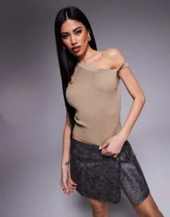 Kaiia Exclusive Ribbed Knit Off Shoulder Twist Detail Crop Top In Beige For Women -Kaiia Online Shop 207399205 1 beige 1