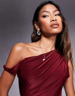 Kaiia Exclusive Slinky Twist Off Shoulder Bodycon Mini Dress In Burgundy For Women -Kaiia Online Shop 207472561 2