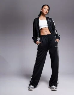 Kaiia Studio Running Club Longsleeve Top, Zip-up Hoodie And Joggers Co-ord In Black