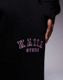 Kaiia Embroidered Logo Wide Leg Jogger Co-ord In Black And Pink For Women -Kaiia Online Shop 207506175 3