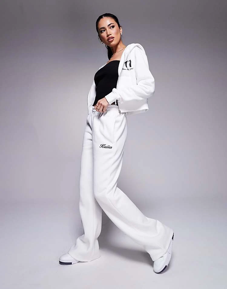 Kaiia Angel Number Cropped Zip Up Hoodie And Joggers Co-ord In Cream 3 Kaiia Angel Number Cropped Zip Up Hoodie And Joggers Co-ord In Cream