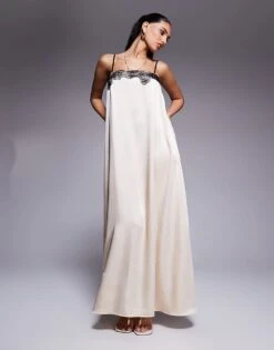 Kaiia Exclusive Contrast Lace Detail Cami Trapeze Satin Maxi Dress In Cream For Women -Kaiia Online Shop 207573198 1 cream 1