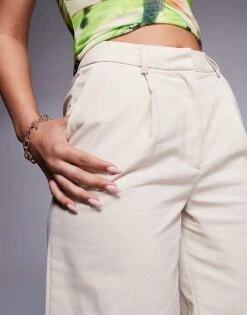 Kaiia Exclusive Tailored Longline Shorts In Beige For Women -Kaiia Online Shop 207573245 5