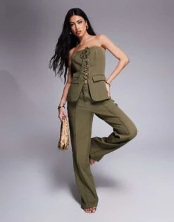 Kaiia Exclusive Straight Leg Front Seam Trousers Co-ord In Khaki For Women