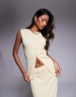 Kaiia Exclusive Fine Knit Longline Waistcoat Co-ord In Butter Yellow For Women