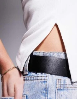 Kaiia Ribbed Bandeau Side Split Top In White For Women -Kaiia Online Shop 207959946 4