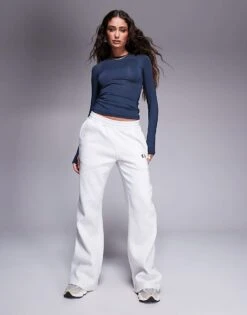 Kaiia Petite Embroidered Logo Wide Leg Joggers In Light Grey For Women -Kaiia Online Shop 207999175 1 grey 1